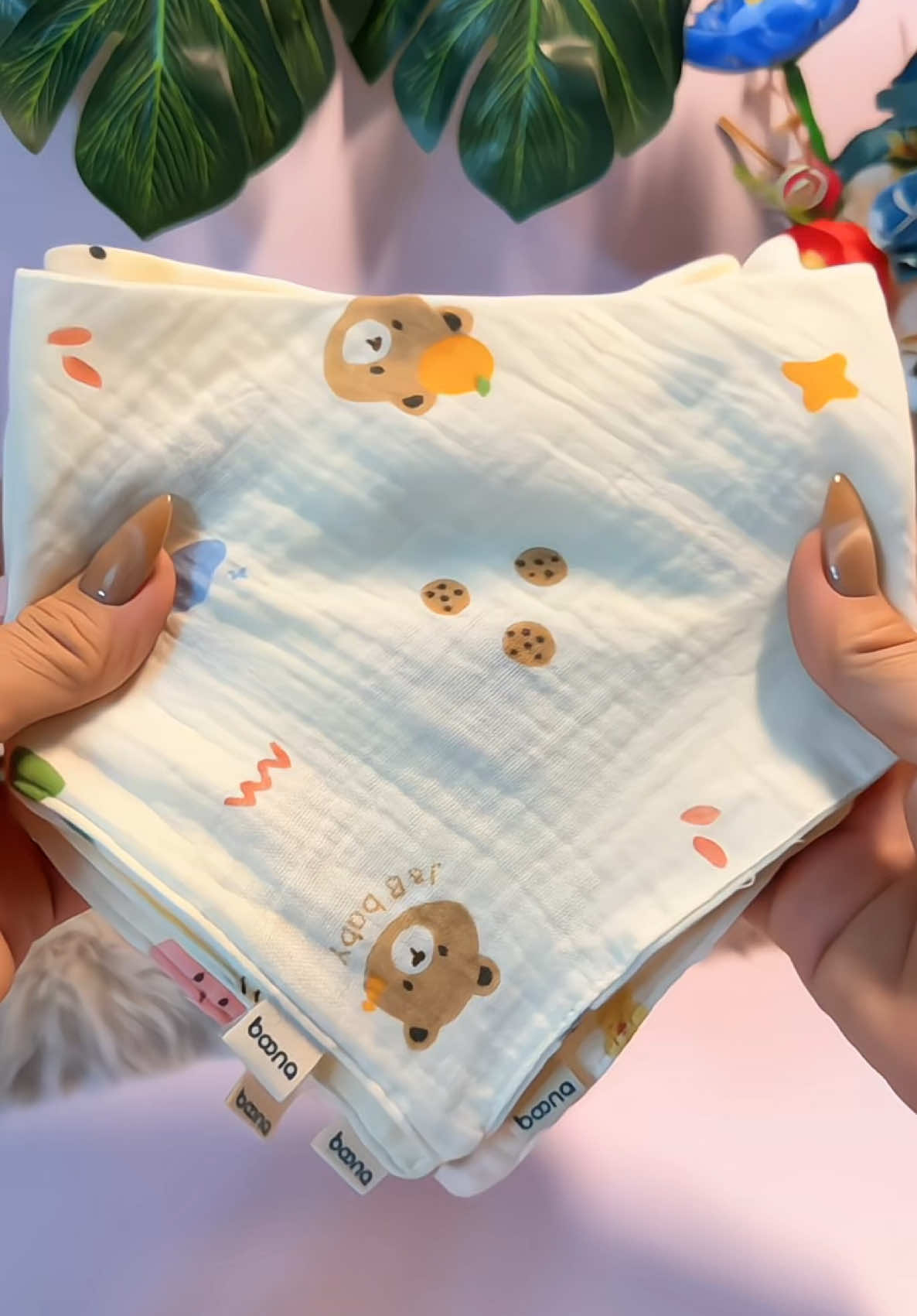 Đeo tiện lắm các mẹ ơi #yemchobe #yemtamgiac #mevabe #mebimsua #chamcon  @Mẹ Mai  @Mẹ Mai 