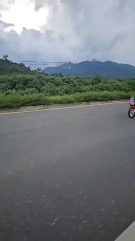 รับลมเย็นเขื่อนพระพุทธ