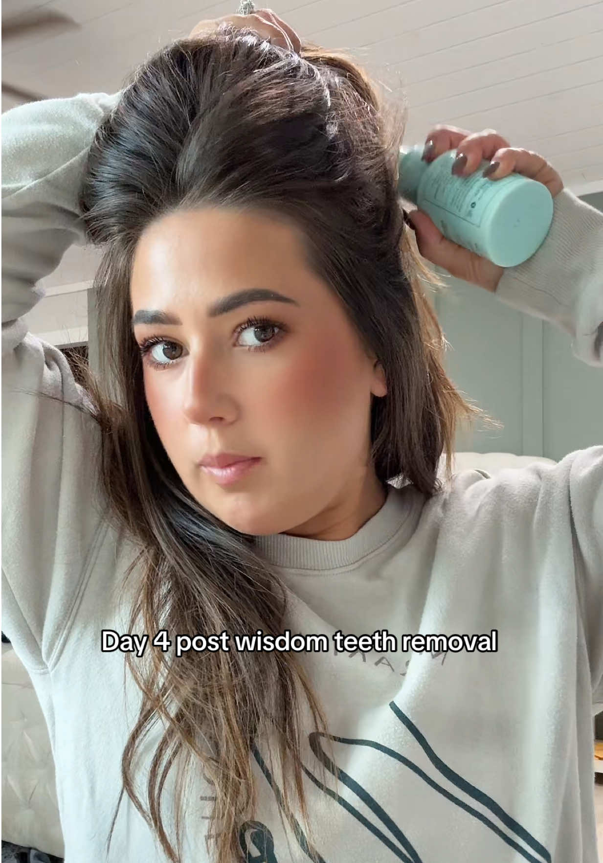 Day 4.. Im feeling well enough this morning to actually get myself put together so I think that’s a win 👏🏼👏🏼 #wisdomteeth 