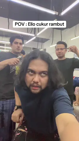 Bukan Ello kuncir rambut #ello #parody #ellokuncirrambut #kroonzbarbershop #fyp  @Kroonz Barbershop 
