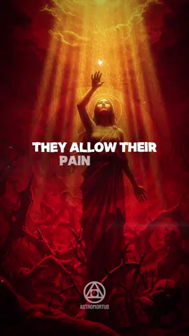 The Strength of Gentle People Who Rose Above Their Pain. Some remain bitter in their suffering, but those who rise above it become gentle souls. 🌿 They know the weight of pain and choose not to pass it on… transforming hardship into compassion. #AlanWatts #Wisdom #Spirituality #Compassion #Healing