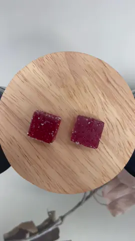 #shilajitgummies #tiktokshop #gummies #newrish #foryou 