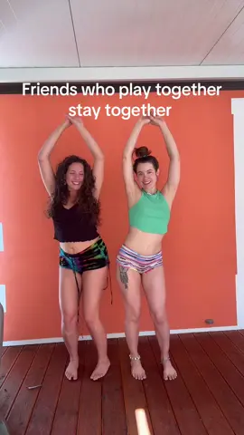 Doing a happy dance for our girl’s day at the beach! @Bella Fiore 🌻🌺🪻🌸🌼🌹🪷 