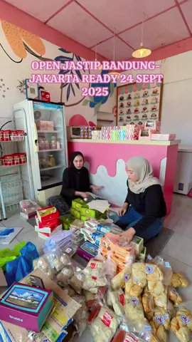 Bismillah , open order bandung-jakarta ready 24 sept. Yang mau dm / WA kontak di bio yaa🥰  #jastipmurah #jastip #jastipmakananviral #fyp 
