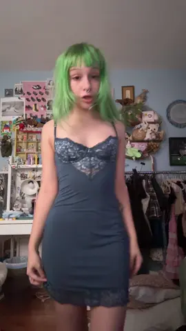 I’m feeling this song heavy rn.. he loved this dress 