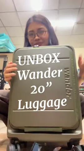 @wanderglobal 📦🛄🧳 for next trip ซื้อมาสักพักแล้ววว พึ่งว่าง unbox เดี๋ยวได้ใช้แล้วจะมา review เพิ่มน้า แต่ถามความประทับใจตั้งแต่เห็นของก็ให้เต็ม 10 ค่า Materials ดีมากค้าบบ #wanderglobalofficial #luggage 