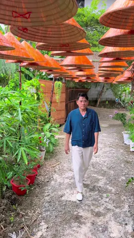 Xin chào cả nhà! Tuấn đã quay lại.., Không biết nói gì hơn ngoài cảm ơn tất cả mọi người vì đã cầu nguyện, thăm hỏi, động viên Tuấn vượt qua cơn bạo bệnh lần này. Tiếp đến Tuấn cũng xin gửi lời cảm ơn đến: -	Bệnh viện Đại học Y dược TP HCM -	Bệnh viện Đa khoa Quốc tế SIS Cần Thơ -	Bệnh viện Bà Rịa -	Trung tâm y tế Vietsovpetro Đã tận tình cứu chữa và giúp Tuấn phục hồi các chức năng như bây giờ. Cảm ơn Linh đã làm tốt nhiệm vụ khi Tuấn không ở đây, cảm ơn các anh em trong ekip, người thân, bạn bè và gia đình đã luôn bên cạnh……….