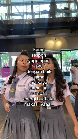 every yapping girl need a good listener 🧚🏼‍♀️ #yapping #rumah #girl #yappingisfun #pendengar #teman #energi #semangat 