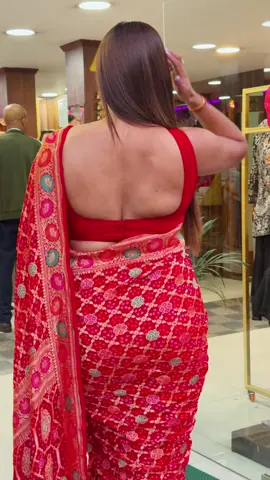 #new arrival khaddi sari delivery all over the world 🌎 do message us for more details 9814357488@Nishimom❤️🫶 @Saubhagya By Palki @Anjana KC😘🧿 