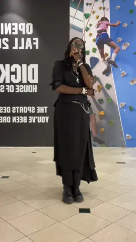 We got shoes on now yall 😭😭#ateez #tradgoth #kpop #khotchillipeppervibe #alt 