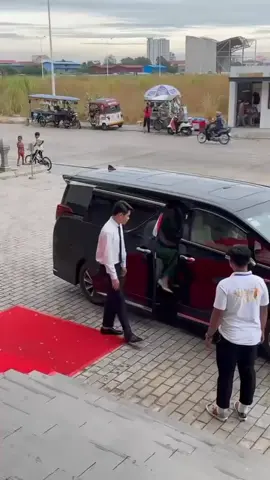 #ឆាប់ល្បីលឿន💗🤍 #ព្រះនាងជេនណា #norodomjanna🥰👸🇰🇭 #fyp #fypage #ខុសឆ្គងសូមអធ្យាស្រ័យផងណា🙏 