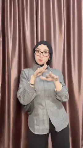 Perpaduan warna yang bikin outfit kalian kelihatan mahal🤩 #wispie #ootdhijab #outfitideas #kemeja #outfithijab 