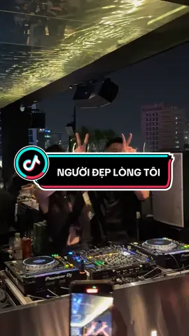 Người gì đâuu mà đẹppp quoá😆😆😆 𝐙𝐈𝐎𝐍 𝐒𝐊𝐘 𝐋𝐎𝐔𝐍𝐆𝐄 & 𝐃𝐈𝐍𝐈𝐍𝐆 🥂 🕹️ 87A HAM NGHI , DISTRICT 1 , HCMC🇻🇳 🕰️ 𝐎𝐏𝐄𝐍 𝐅𝐑𝐎𝐌: 17:30pm - 3:30am VIP TABLE - STANDING TABLE - SOFA DINNER TABLE - BAR TABLE ➢𝐃𝐌/ 𝐂𝐀𝐋𝐋 𝐅𝐎𝐑 𝐑𝐄𝐒𝐄𝐑𝐕𝐀𝐓𝐈𝐎𝐍: (+84)78 491 9979 #zionskylounge#bestbar #viral #trending #xuhuong 