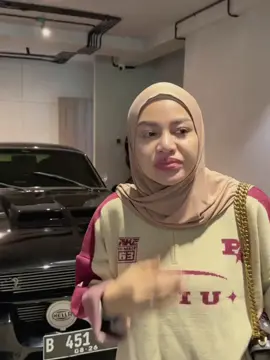 MasyaAllah Tabarakallah ya bund kalo anak cewe perintilannya banyak!🤭 bunda bunda di FB juga sama gak sih?😅 #fyp #ameenahannanuratta #azurahumairanuratta #aureliehermansyah10 #attahalilintar 