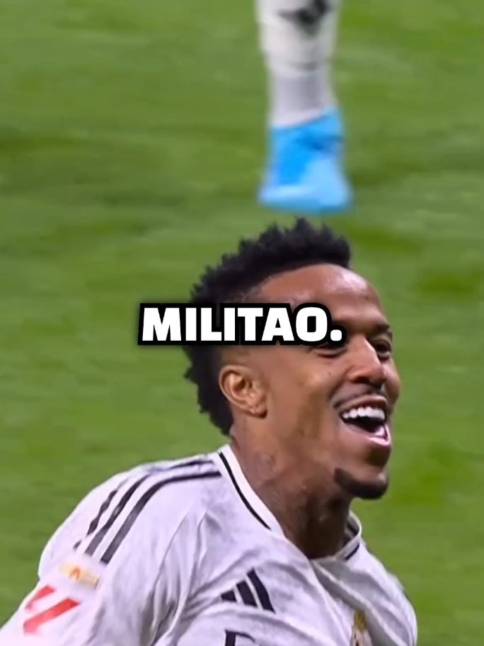 Le maître de Pedri c'est Bellingham. Le maître de Yamal c'est vinicius junior . Le maître de arojo c'est militao .Le maître de Lewandowski c'est Mbappé mais dites moi qui est le maître de raphinha 