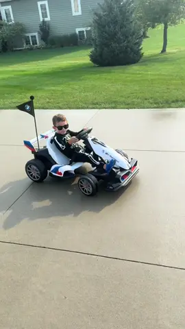 Deadly slide ☠️ #skeleton #drift #halloween #fyp #badtothebone 