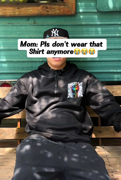 Sorry Mom!!😭😭 #humanrights #blacklivesmatter #womenrights #treatpeoplewithkindness #mybodymychoice #LovelsLove #resist #readbannedbooks #protest #fdt #scienceisreal  #equality #nooneisillegal #feminismisforeveryone #transrightsarehumanrights 