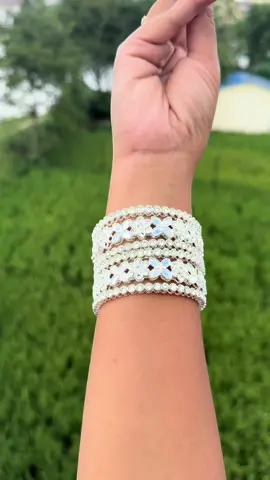 #creatorsearchinsights chura set available #kundanjewellery #bangles 