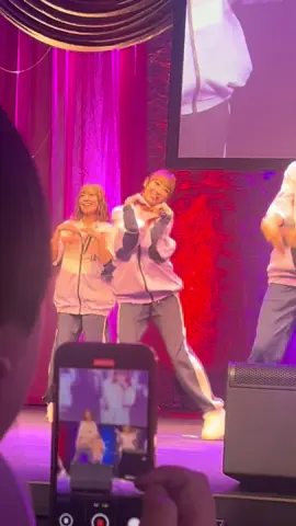 仕込むの 愛を♡で 目が合って撃ち抜かれます🫶🏻  @イコラブ大感謝祭2025  #瀧脇笙古 #イコラブ #イコラブ大感謝祭2025 #しょこちゃん #イコラブ好きな人と繋がりたい 