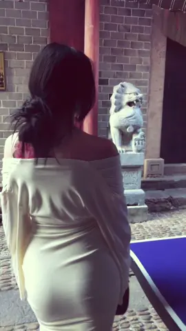 #古城 #fyp #xuhuong #美女 #魔鬼身材 #女神 #苗条身材 