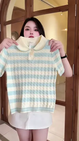 Áo len kẻ ngang thêu đẹp sao mà xinh đến thế diện lên ưng hết sức #aolennu #aodetkim #aodetkimnu #aolen #aolenquangchau