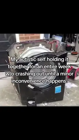 Unrelated, but today they had chocolate croissants at the dining hall so now im happy :33 ... #meme #shitposting #autism #autistic #cringe 