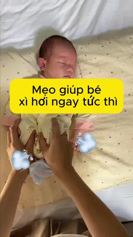Bé khó chịu vì đầy hơi? Thử ngay mẹo này, đảm bảo bé xì hơi và thoải mái ngay lập tức!  Mẹo nhỏ nhưng hiệu quả lớn, ba mẹ bỉm nào cũng nên biết. #BíKípMẹBỉm #BéĐầyHơi #XìHơiChoBé #NuôiConThôngMinh #MẹChiaSẻ  