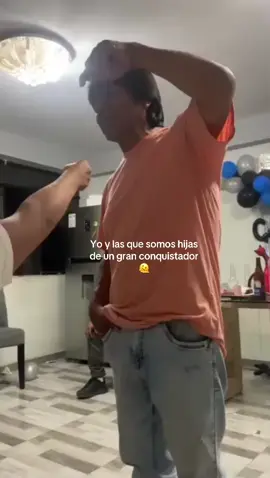 Mi hermana la vive 🤣 #parat #conquistador #fyp #daddy 