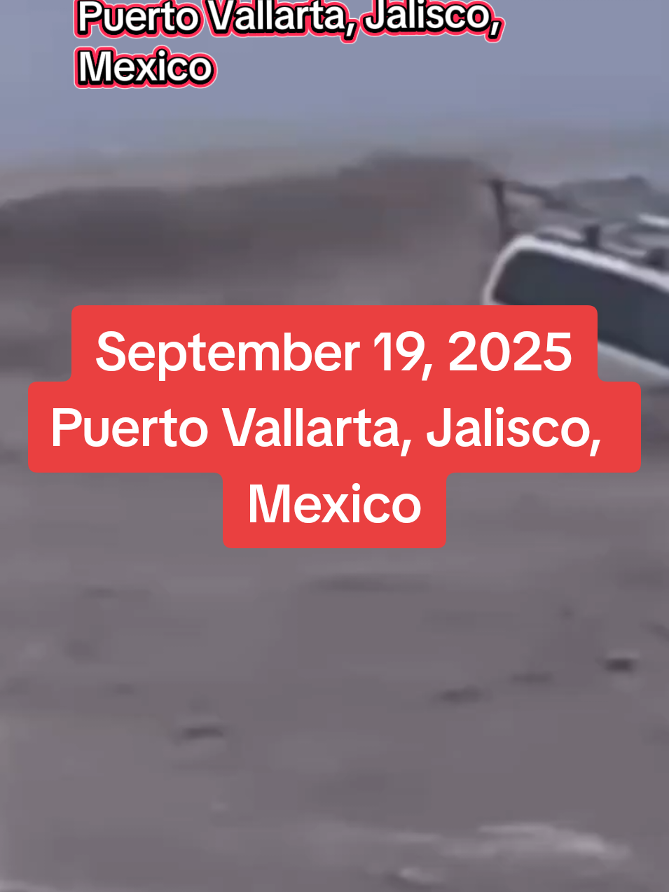 September 19, 2025 Puerto Vallarta, Jalisco, #Mexico  A severe thunderstorm caused flooding of 42 homes and 15 cars were swept away, according to the municipal civil protection service. During the storm, an emergency operation was launched, resulting in the rescue of 12 people who were in danger due to flooding and rapidly rising waters in rivers and canals. In addition to flooding, fallen trees and four landslides created additional difficulties, with damage primarily reported in areas near natural waterways.