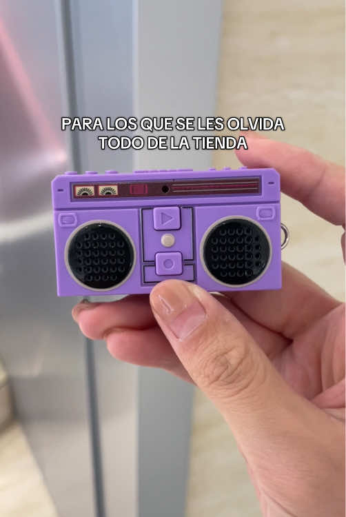#tiktokshop #tiktokgadgetsmusthave #tiktokkeychain #tiktokrecordingkeychain #boomboxkeychain