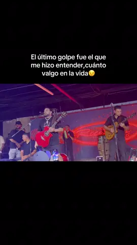Hermoso tema 🥰#mujeres #viral #motivacion #hondureñosenusa🇭🇳🇺🇸 #bachata 
