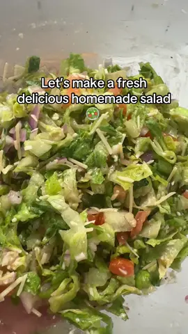 Fresh homemade salad 🥗  #salad #homemade #Recipe #homemadesalad #lifeofabusymom 
