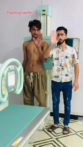 #Shoulder Ap XRay Fracture 🤯#xraytechnician #radioghapher #radiology #drnakash2001 @Ducky Bhai @NADEEM MUBARAK 