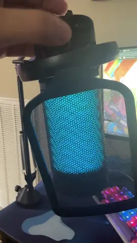 It actually sounds so good like a professional mic.