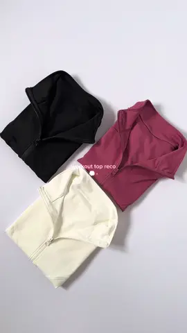 i LOVEE the qualityy 😩 #workouttop #jacket #runningjacket #yogajacket #gymtop 