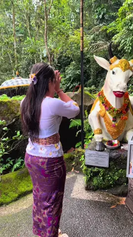 Tenang, damai, nyaman 🙏😇#melukat #purakedatuanraksasidhi #tabananbali #melukatdibali 