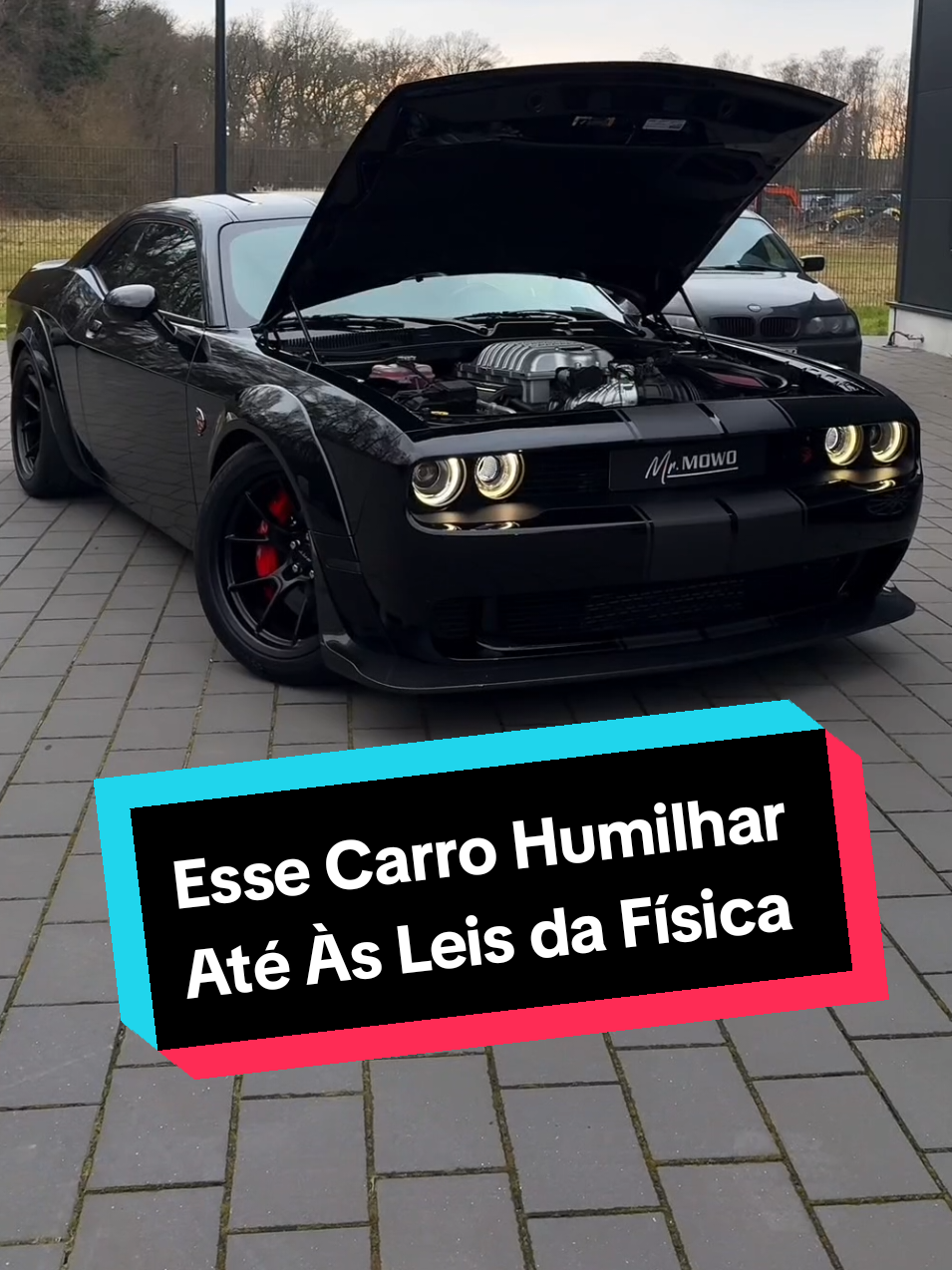 🔥 O carro que desafia a física: Dodge Challenger Demon, 1040cv e 0 a 100km/h em 1,6s! 🚀 #Carros #Esportivos #Viral #DodgeDemon #MuscleCar 