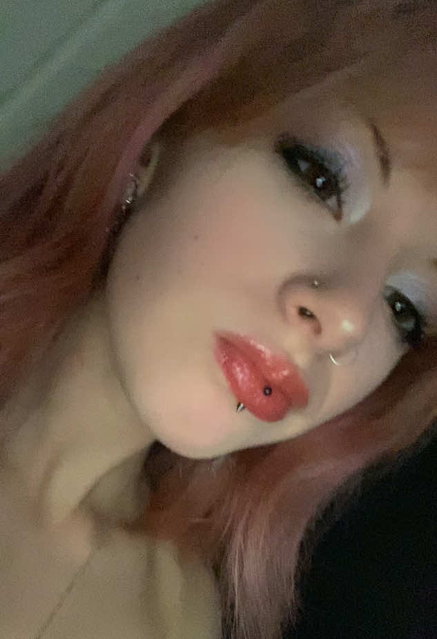 bring back old grimes music #grimes #oblivion #grimessupremacy #fyp #alt 