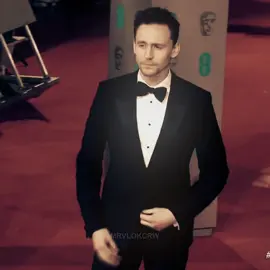 his little stubble 🥹 || #tomhiddleston #thomaswilliamhiddleston #fyp #lokilaufeyson #xcyzba || @yaya 