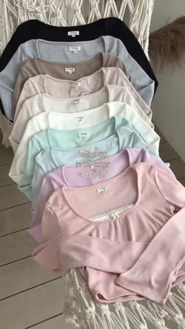 yang kemarin mau lihat semua warna helena top IDR 109.000 here u go ya! cakep2 banget kan 🥹