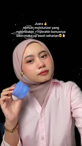 buat skin prep sblm make up, moisturizer @lightplus emang ga diraguin sih🩵 @Wardah Beauty Official  #lightplusaura #lightplusmoisturizer #moisturizerviral #brightening #niacinamide 
