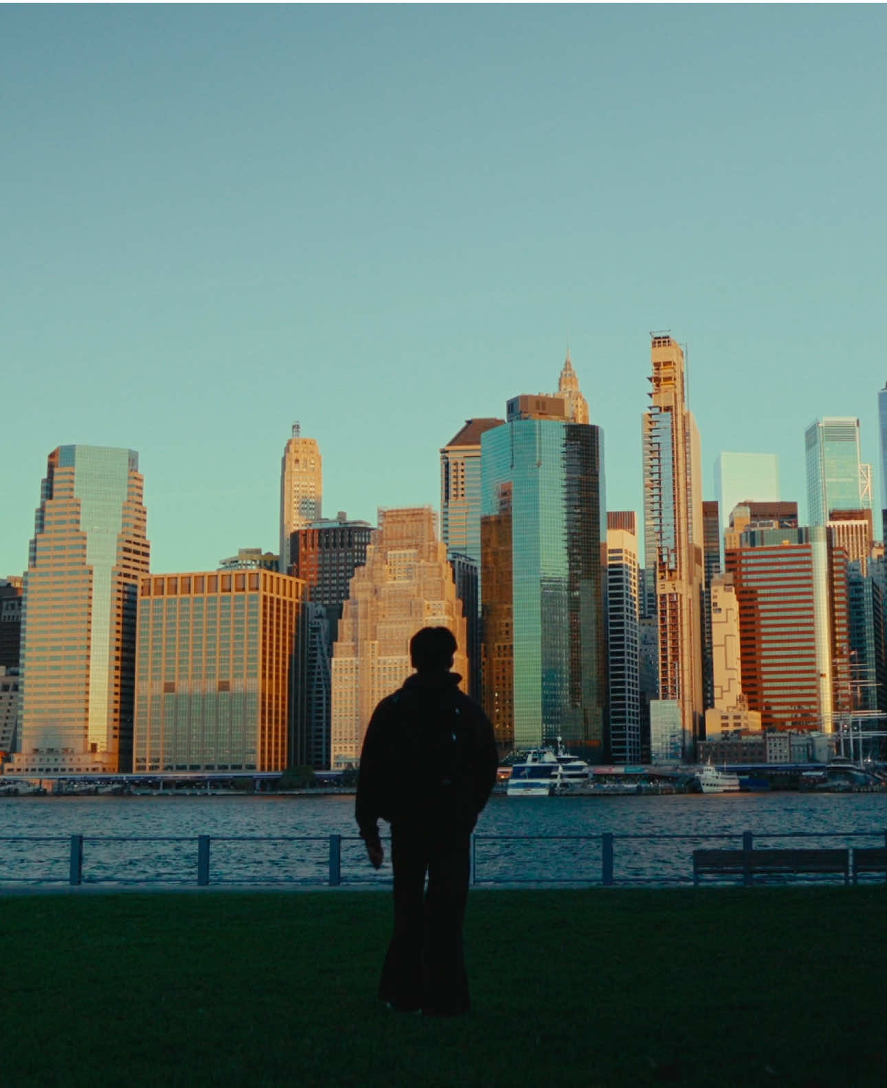 This and Frank ocean. #cayendo #frankocean #sony #newyork #fyp 