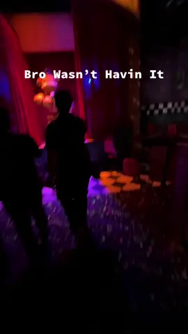 Big Dawg didn’t fw me  - - - #universalstudios #fnaf #horrornights #HHN #freddy