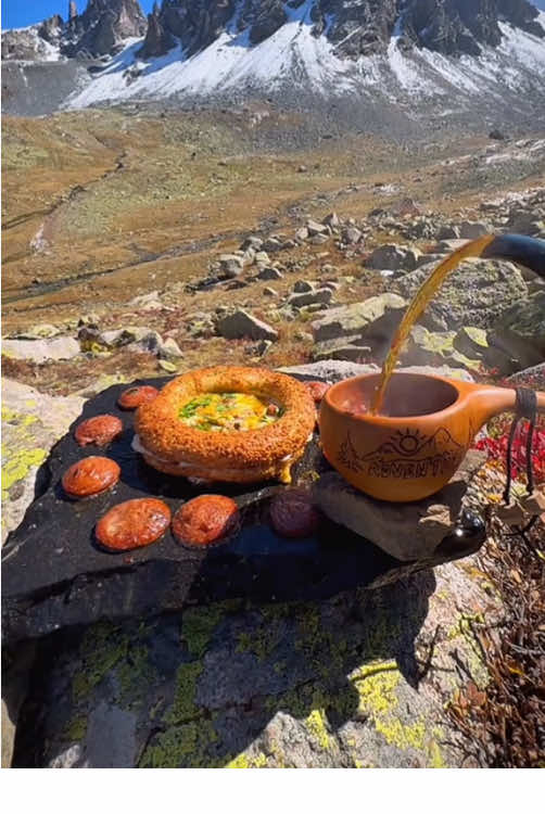 Hot dogs and donuts grilled on hot rocks in nature 🥩🪵🔥🏔 #cookingasmr #leon #outdoorcooking #cookingnature #Recipe 