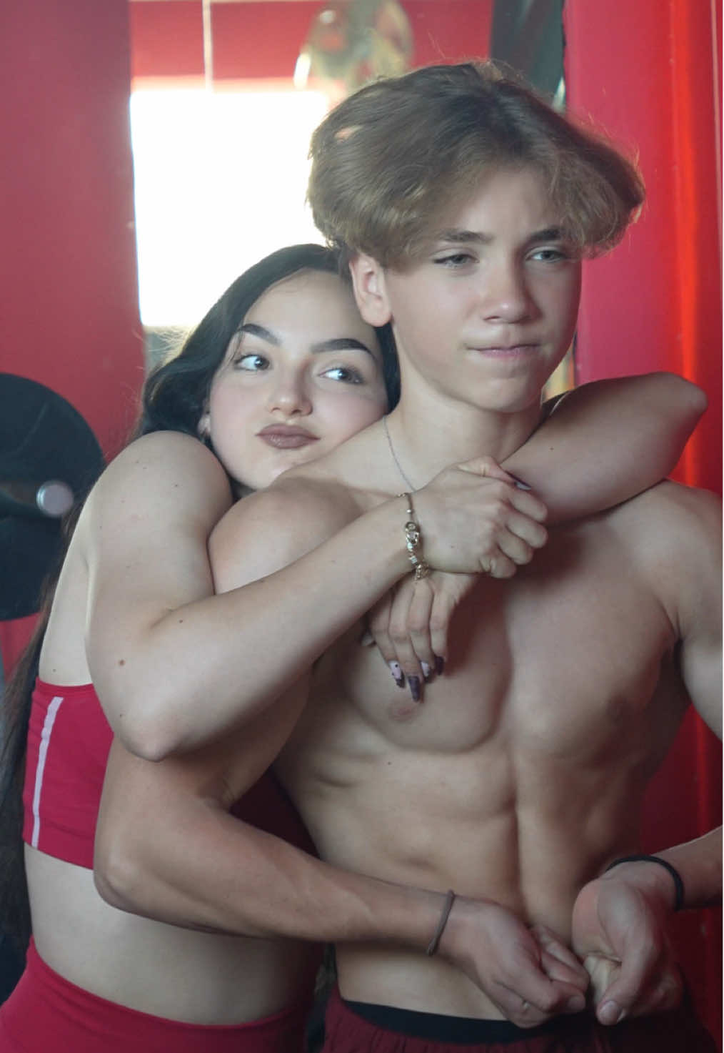 Weekend posing together🤭@Andy Andrici 