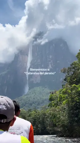 No puedo explicarles lo que es ver el SALTO ÁNGEL 🥹 Kanaimö te llevaré en mi corazón siempre 🤞🏼 #saltoangel #venezuela #up #venezuela #canaima 