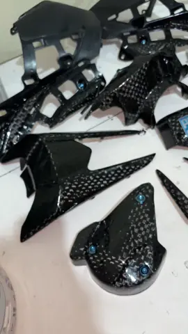 Paket carbon niges yg mau buat carbon sendiri dirumah . . . . . #carbon#carbonkevlar#carbonspreadtow#variomodifikasi 