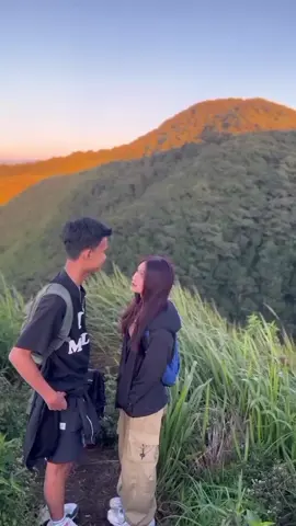 ⛰️