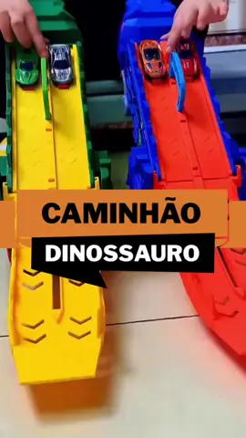Caminhão Dinossauro Engole Carros - Brinquedo Educativo para Meninos. #caminhão #dinossauro #engole #carros #brinquedos 