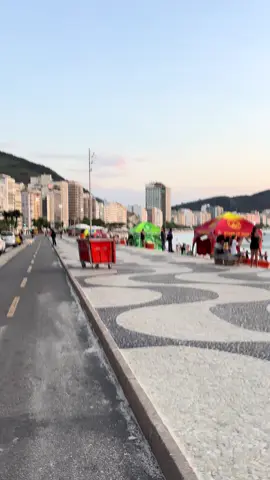 copacabana 6h00 🫶🏼 #brasil #copacabana #ipanema #rj #rio 